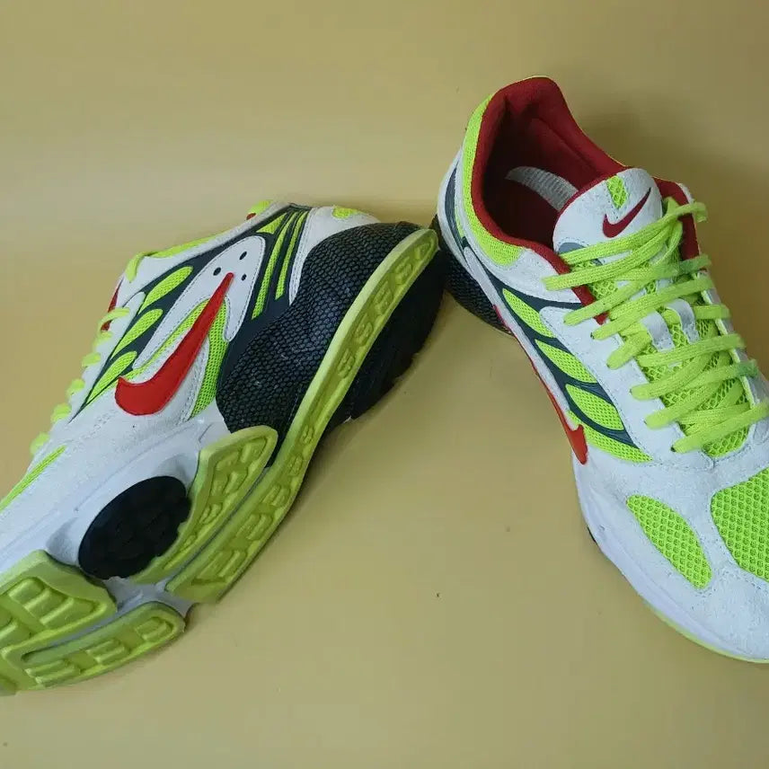 [BUNJANG] Nike Air Ghost Racer White Running Shoes / (285)나이키 에어 고스트 레이서 화이트 런닝화팝니다