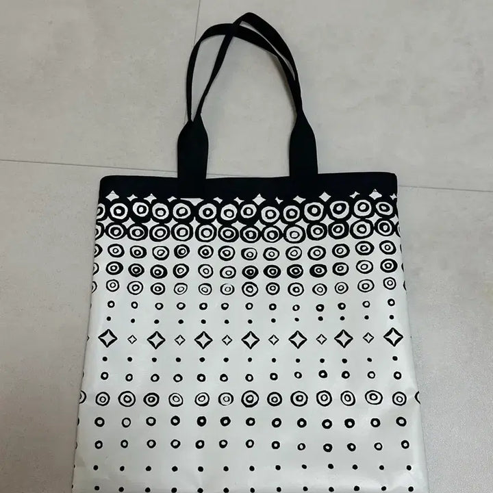 [BUNJANG] Helinox 10 Corso Como Tote Bag / 헬리녹스 10 꼬르소꼬모 토트백 Helinox