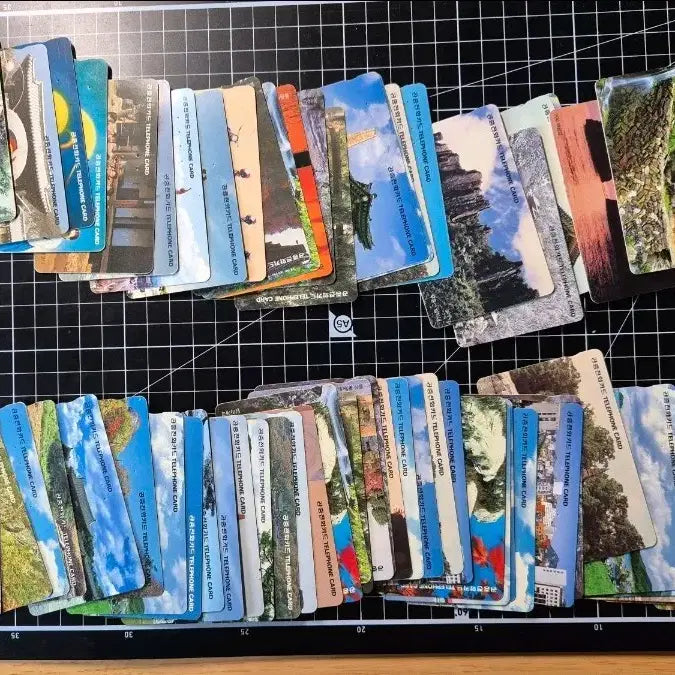 [BUNJANG] Vintage Telephone Card Collection - 70 Pieces / 사용 전화카드 모음 70장