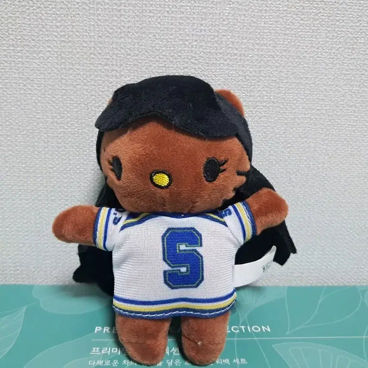 [BUNJANG] Hello Kitty Plush Keychain / 헬로키티 인형 키링