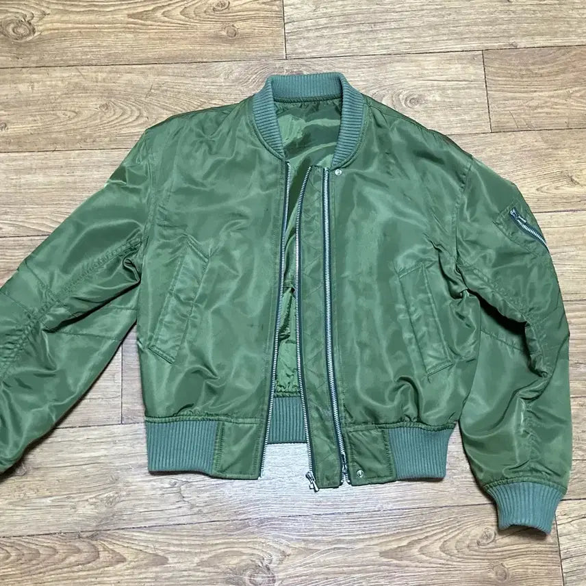 [SOLD OUT] 에스티유 더블 웨이 쇼트 봄버 카키