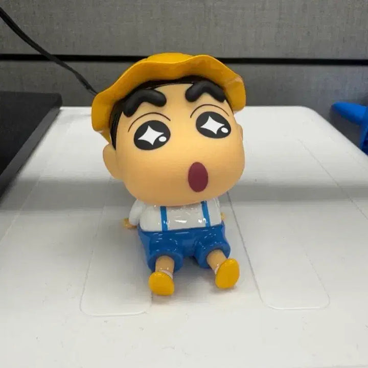 [BUNJANG] Crayon Shin-chan Wobbly Figure / 짱구 흔들 피규어