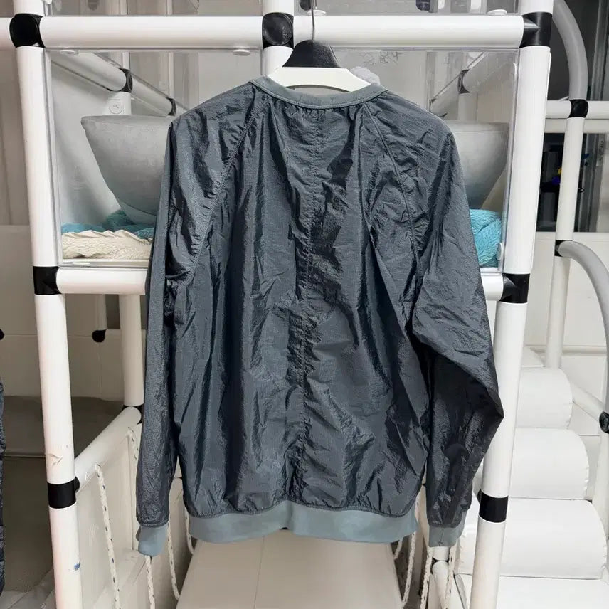 [BUNJANG] Stone Island Nylon Metal Track Sweatshirt &amp; Pants Set-up / 스톤아일랜드 나일론 메탈 트랙 맨투맨 팬츠 셋업
