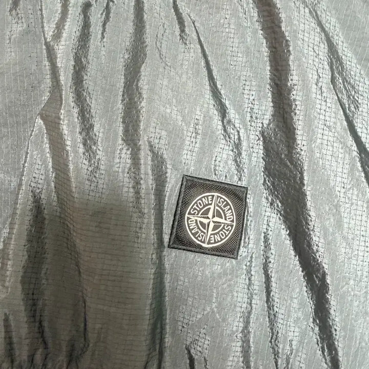 [BUNJANG] Stone Island Nylon Metal Track Sweatshirt &amp; Pants Set-up / 스톤아일랜드 나일론 메탈 트랙 맨투맨 팬츠 셋업