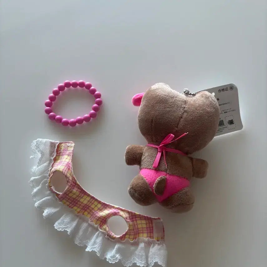 [BUNJANG] Sanrio Hawaii Tanning Kitty Bikini Figure Keychain / 택포 태닝키티 정품 옷탈부착 비키니 하와이키티 키링