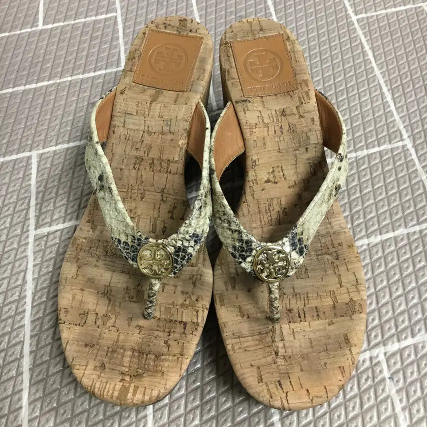 [BUNJANG] Tory Burch Vamp Wedge Slippers Sandals / 토리버치 뱀피 웨지 슬리퍼 샌들 245