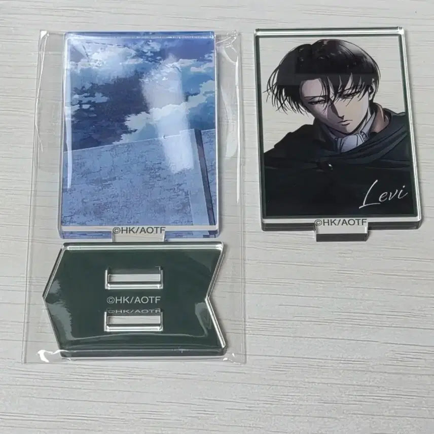 [BUNJANG] Attack on Titan Levi Acrylic Stand / 진격거 리바이 에렌 엘빈 한지 쟝 아크릴 스탠드 일괄