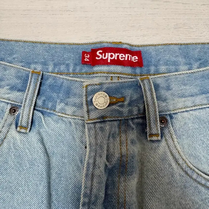 [BUNJANG] Supreme 25SS Baggy Denim Shorts Light / 슈프림 배기 데님 쇼츠 라이트  - 25SS