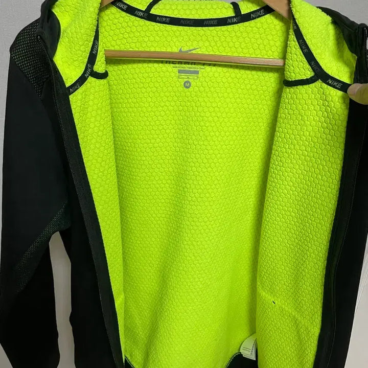 [SOLD OUT] 나이키 THERMA-fit 후드집업 M (실측 100)