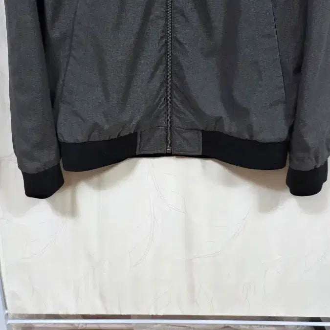 [SOLD OUT] 디스커버리봄버점퍼(100)