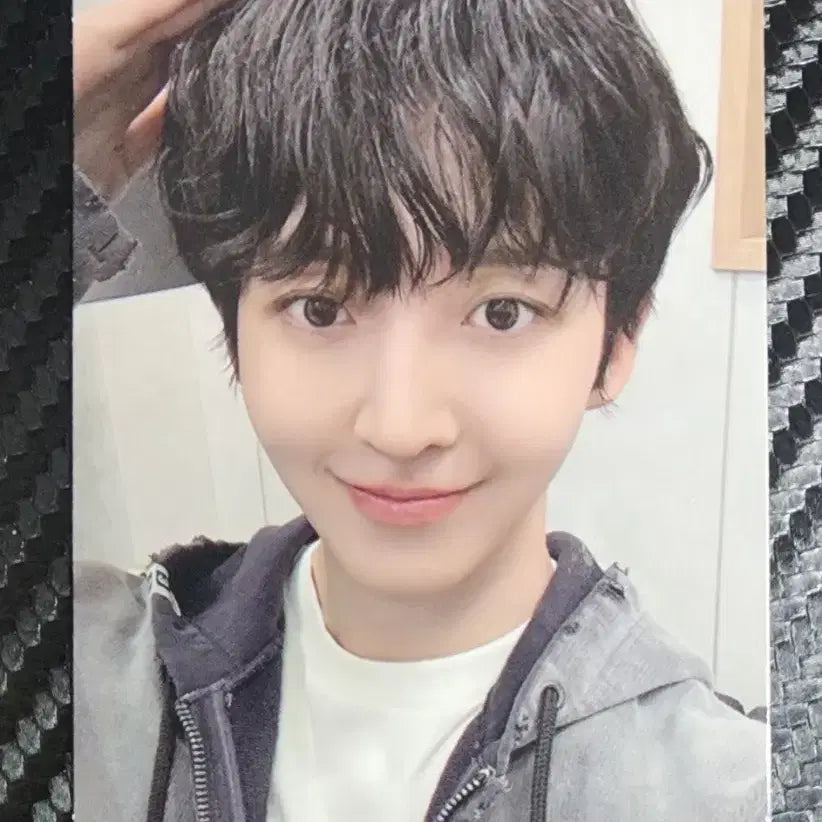 [BUNJANG] Kickflip Donghyun Photocard / 킥플립 동현 쇼케이스 포카