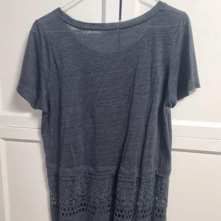 [BUNJANG] Club Monaco Lace Detail Navy T-shirt / 클럽모나코 레이스 반팔 티셔츠 네이비 스몰 club monaco 면티