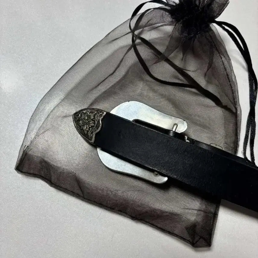 [SOLD OUT] toga 스타일 핸드메이드 가죽벨트