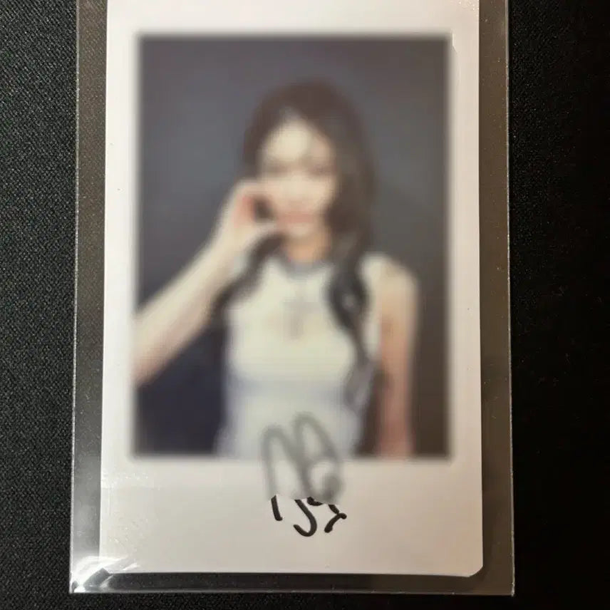 [BUNJANG] Young Posse Gianna Signed Polaroid / 영파씨 지아나 싸인 폴라로이드 팝니다 (싸폴)