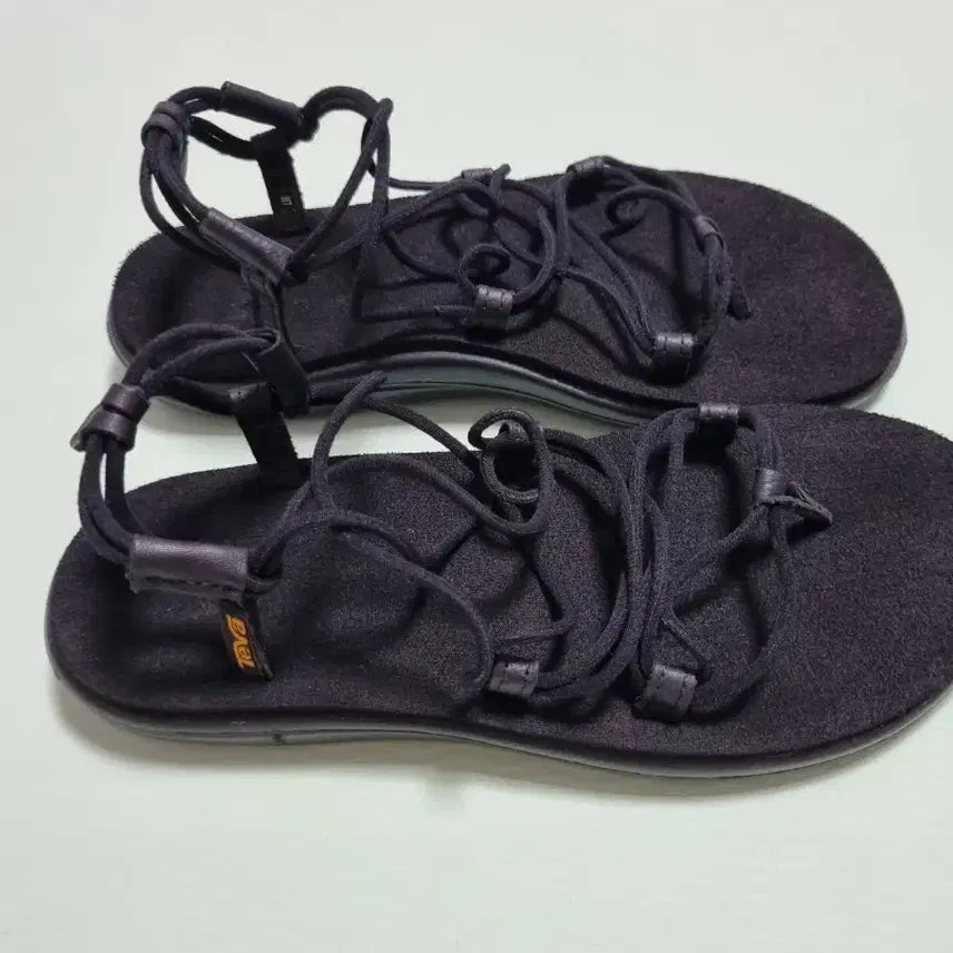 [BUNJANG] Teva Strip Sandal (Black) / (새상품) 테바 스트립샌들
