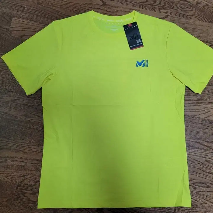[BUNJANG] Millet Summer Spandex Set (2 Tops + 2 Shorts) / 새제품 105~110 밀레 여름 스판소재 반팔티2+반바지2 총4개 일괄