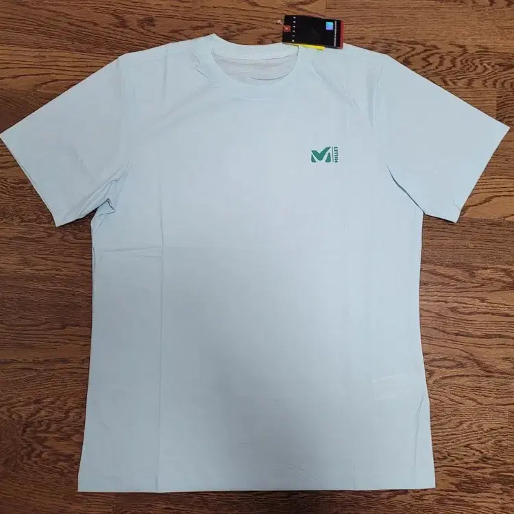 [BUNJANG] Millet Summer Spandex Set (2 Tops + 2 Shorts) / 새제품 105~110 밀레 여름 스판소재 반팔티2+반바지2 총4개 일괄