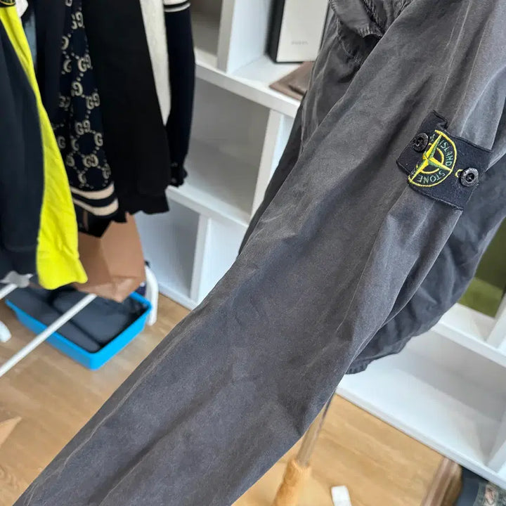 [SOLD OUT] [새상품급,L] 스톤아일랜드 올드이펙트 오버셔츠 자켓