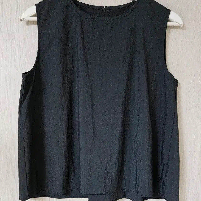 [SOLD OUT] 고퀄 나시 새상품