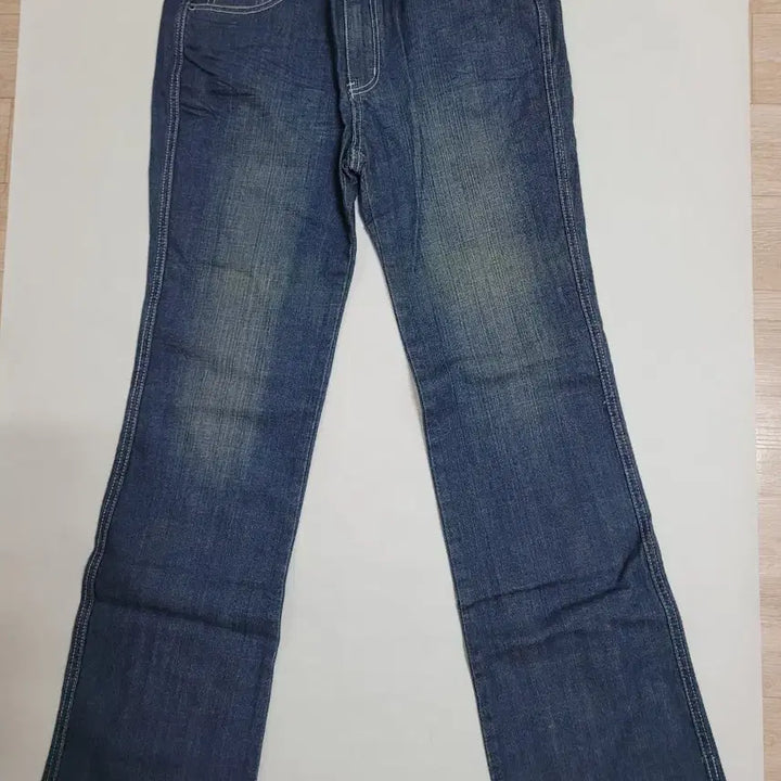 [BUNJANG] Cubus Bootcut Denim Jeans / CUBUS 큐버스 부츠컷 데님 청바지