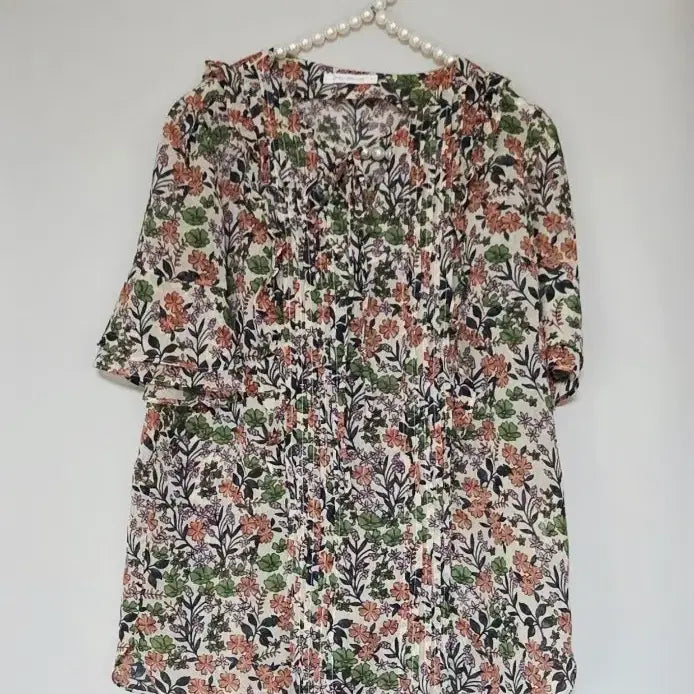 [BUNJANG] Floral Chiffon Blouse (Size 66) / 66)플라워 쉬폰 블라우스 66사이즈
