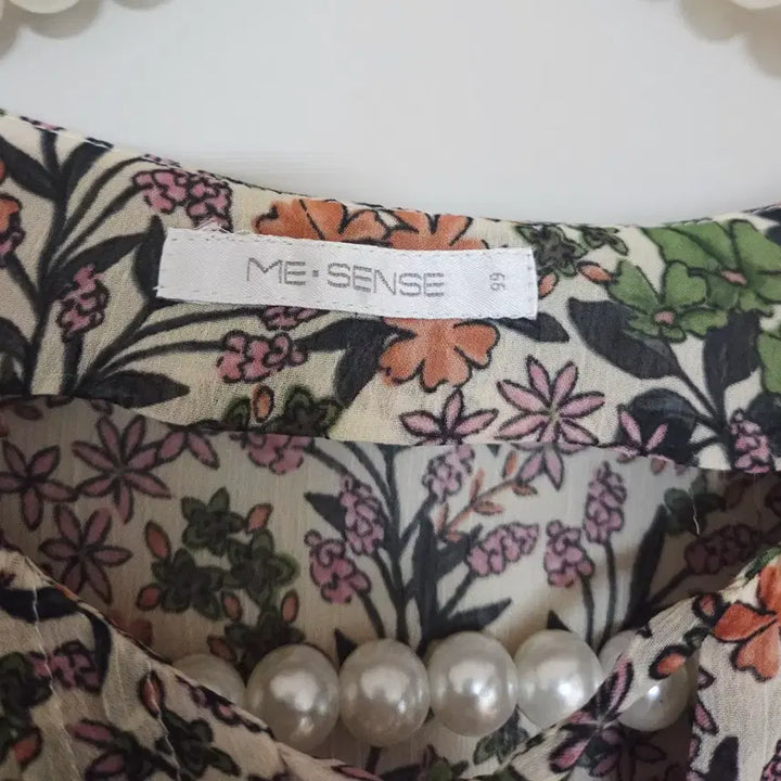 [BUNJANG] Floral Chiffon Blouse (Size 66) / 66)플라워 쉬폰 블라우스 66사이즈