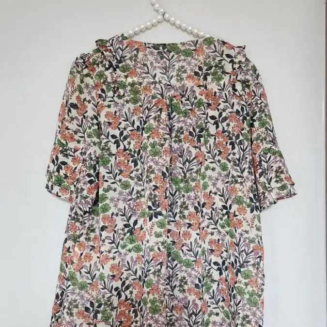 [BUNJANG] Floral Chiffon Blouse (Size 66) / 66)플라워 쉬폰 블라우스 66사이즈