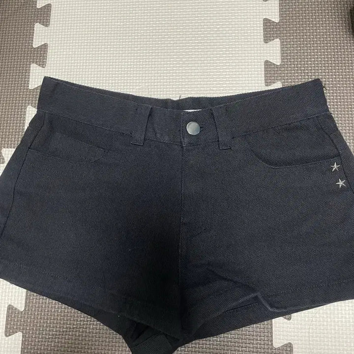[BUNJANG] Chicks Shorts Black / 칙스 숏팬츠 블랙