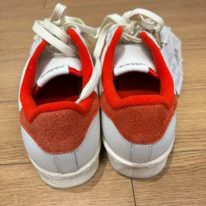 [BUNJANG] Adidas Superstar 82 Cloud White Vivid Red Sneakers / 아디다스 슈퍼스타 82 클라우드 화이트 비비드 레드