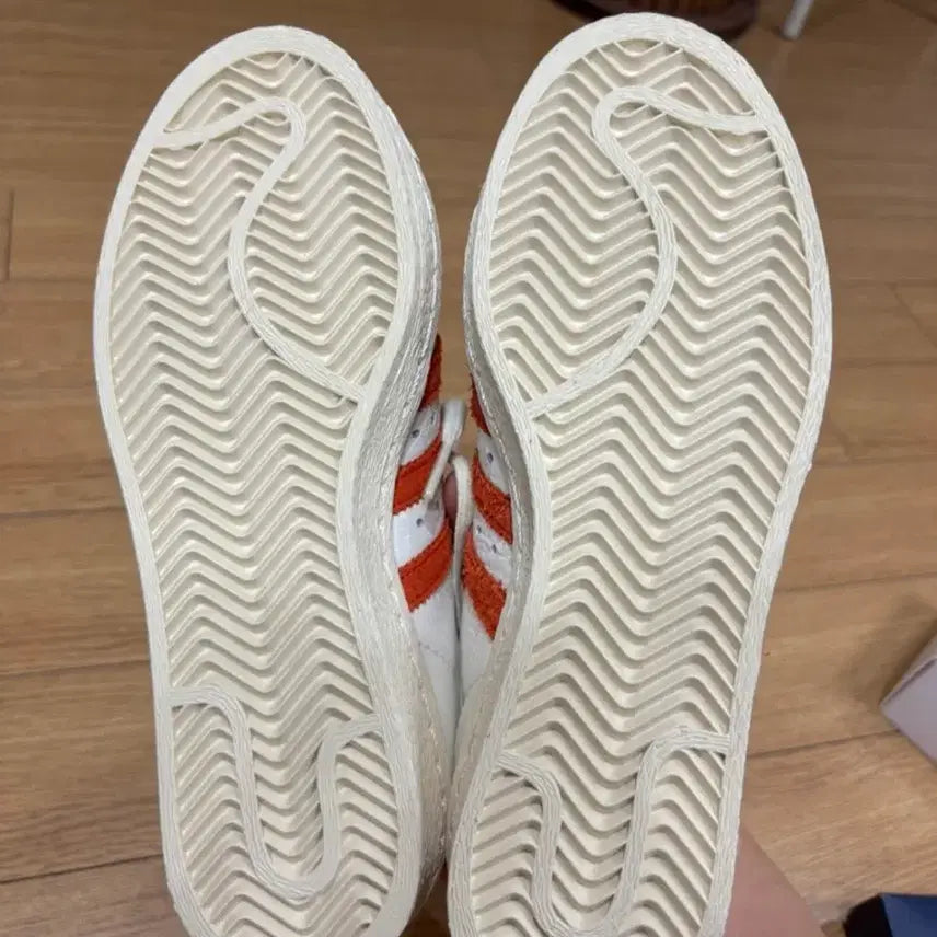 [BUNJANG] Adidas Superstar 82 Cloud White Vivid Red Sneakers / 아디다스 슈퍼스타 82 클라우드 화이트 비비드 레드