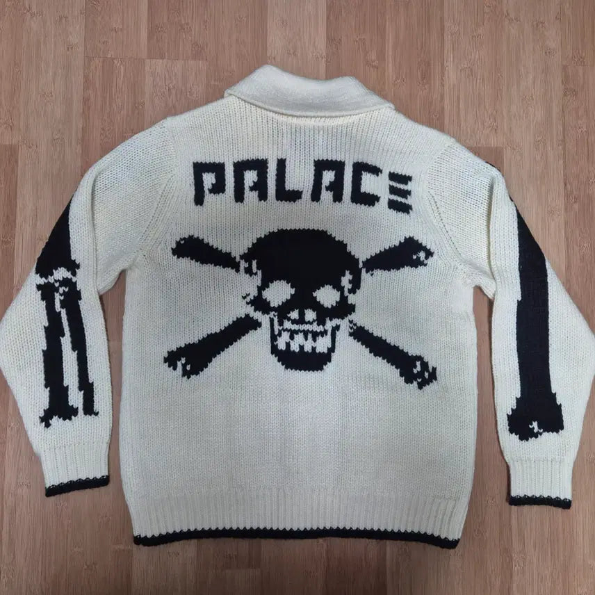[BUNJANG] PALACE "Bones" Knit Sweater White / PALACE 팔라스 코위찬 본즈니트 화이트
