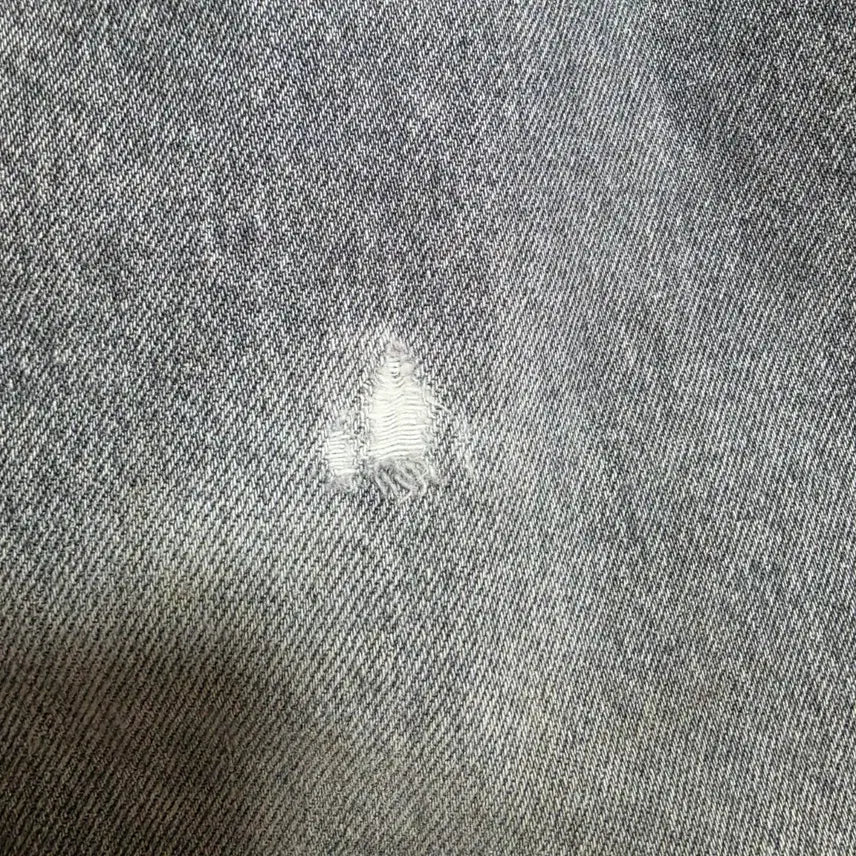 [SOLD OUT] [2] 해칭룸 와이드 커브드 진 워시드 블랙 중고