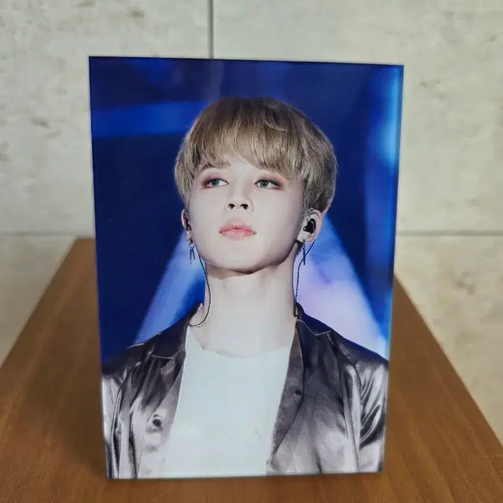 [BUNJANG] BTS Jimin Acrylic Frame / 방탄소년단 BTS 지민 아크릴 액자