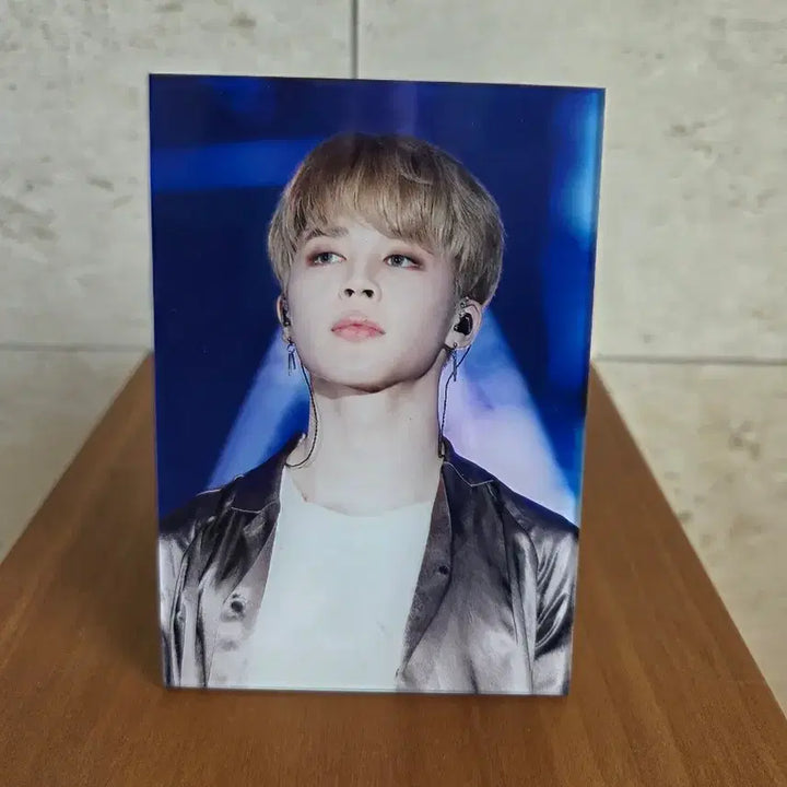 [BUNJANG] BTS Jimin Acrylic Frame / 방탄소년단 BTS 지민 아크릴 액자