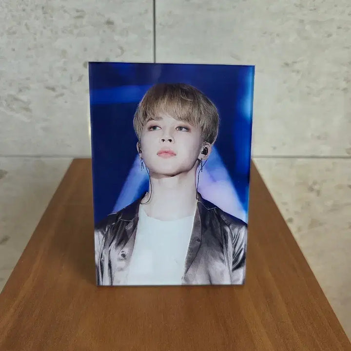 [BUNJANG] BTS Jimin Acrylic Frame / 방탄소년단 BTS 지민 아크릴 액자