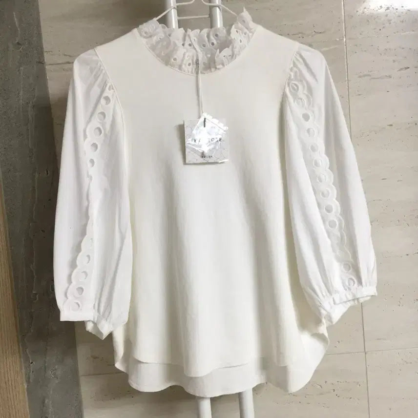 [BUNJANG] Hansome The Store Lace Blouse M / (새상품) 한섬 더 스토어 레이스 블라우스 M