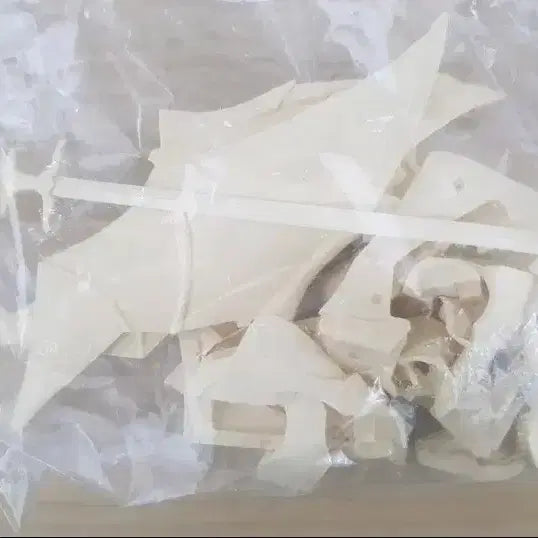 [BUNJANG] Half Eye Escaflowne Full Transformation Resin Kit (Reissue, Unassembled) / 하프아이 에스카플로네 완전변형 레진키트 재판 미조립품