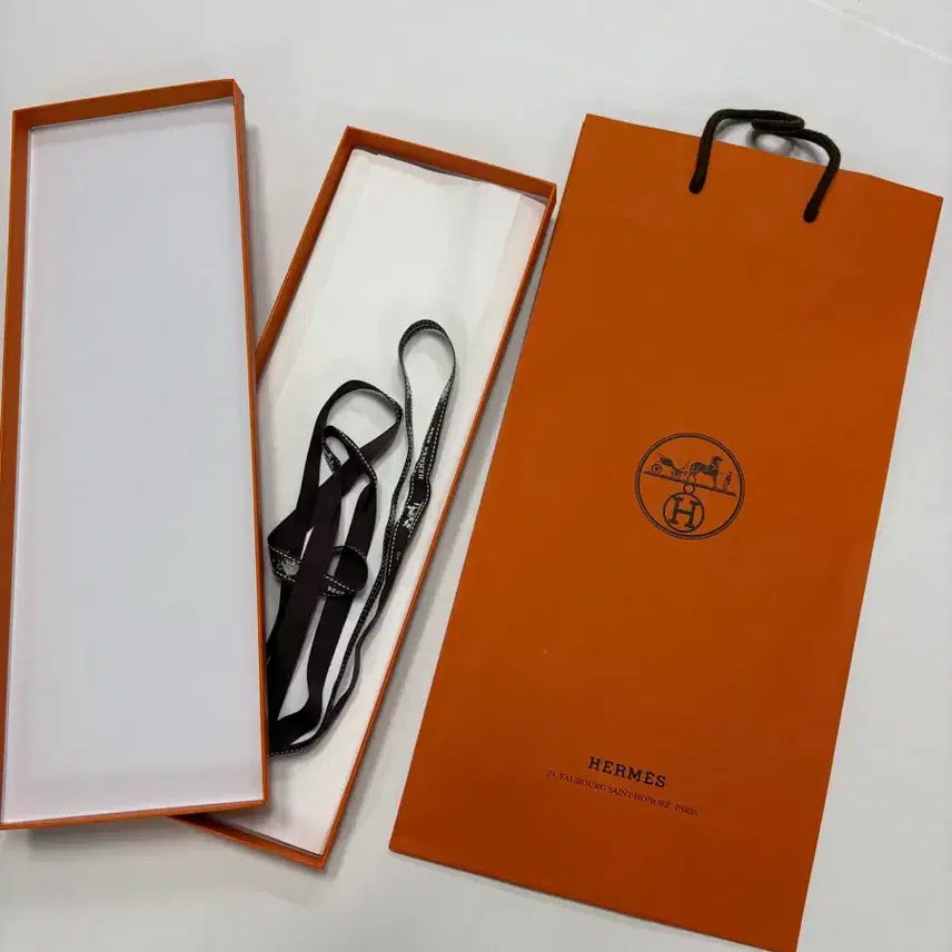 [SOLD OUT] 에르메스 넥타이 블랙