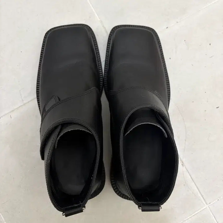 [BUNJANG] Lost Garden Black Boots / 로스트가든 블랙부츠