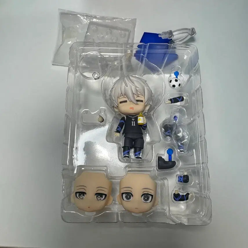 [BUNJANG] Blue Lock Nagi Seishiro Nendoroid Figure / 블루록 나기 세이시로 넨도로이드 양도