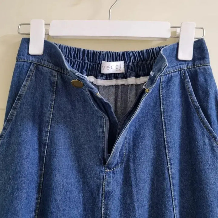 [BUNJANG] Mid-Length Dark Wash Denim Skirt with Front Slit / 진청 롱스커트