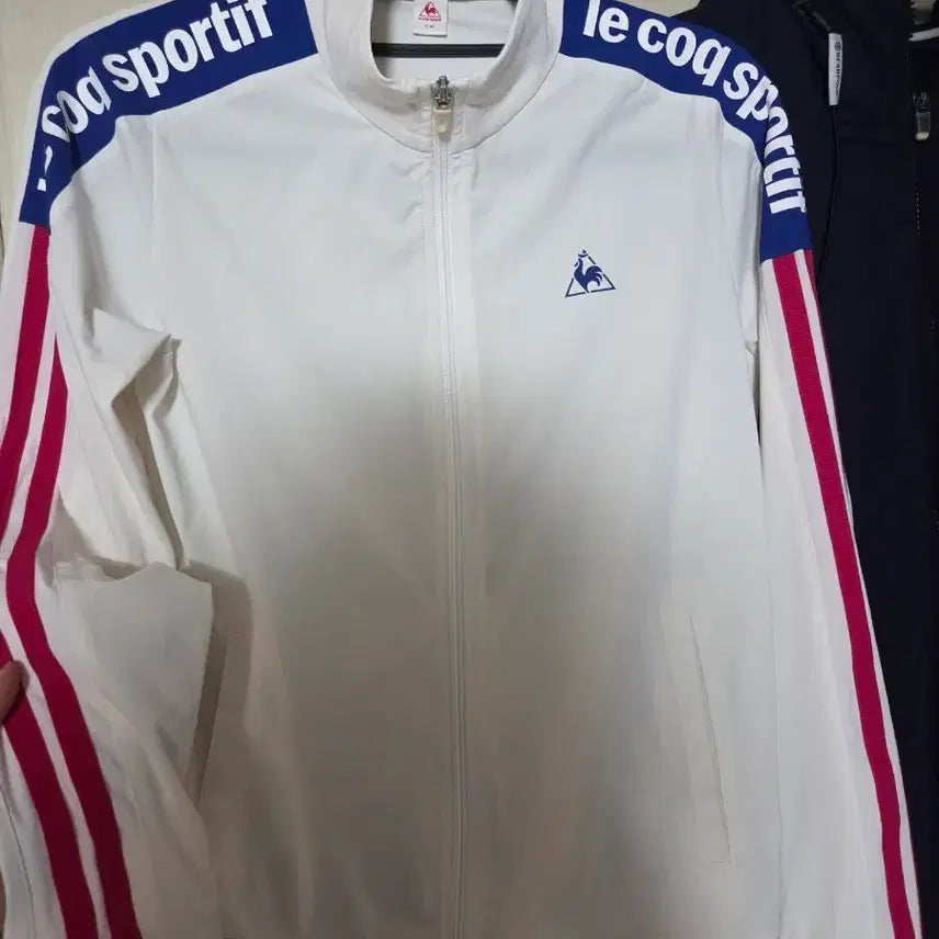 [BUNJANG] Le Coq Sportif Windbreaker / 르꼬끄 바람막이