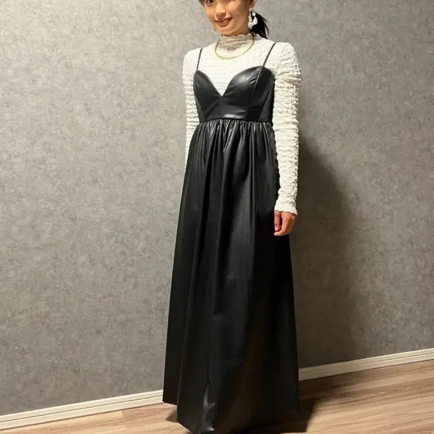 [SOLD OUT] ZARA 자라  페이크 레더 롱 원피스