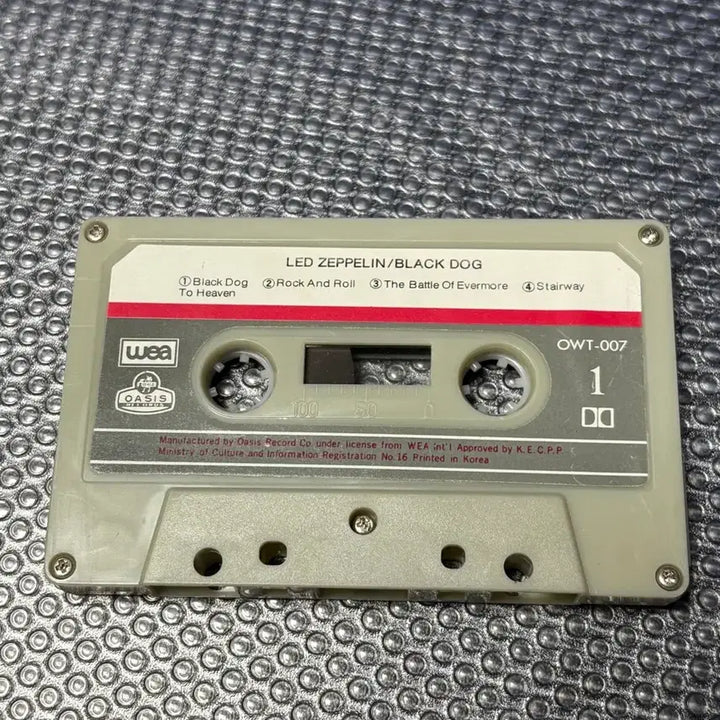 [BUNJANG] Led Zeppelin Stairway to Heaven Cassette Tape / 레드제플린 Stairway to heaven 테이프 / 오아시스