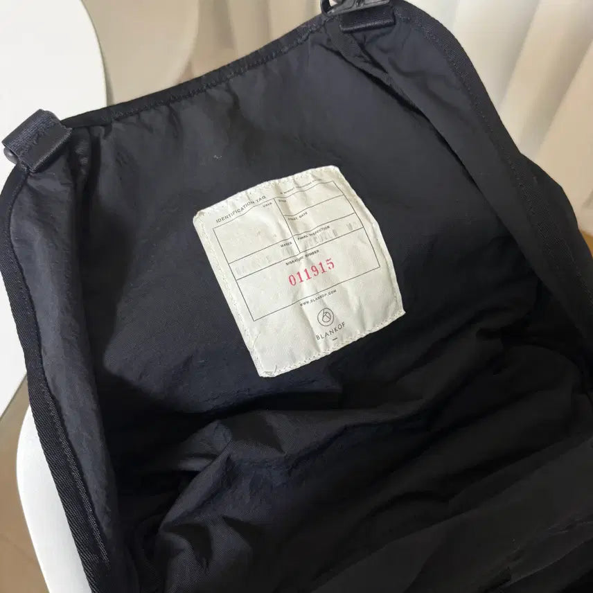 [BUNJANG] Blankof Double Clasp Backpack Black / 블랭코브 더블 클라스프 백팩 블랙