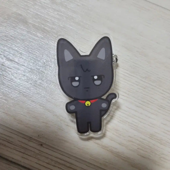 [SOLD OUT] 에이티즈 우요냥 뱃지