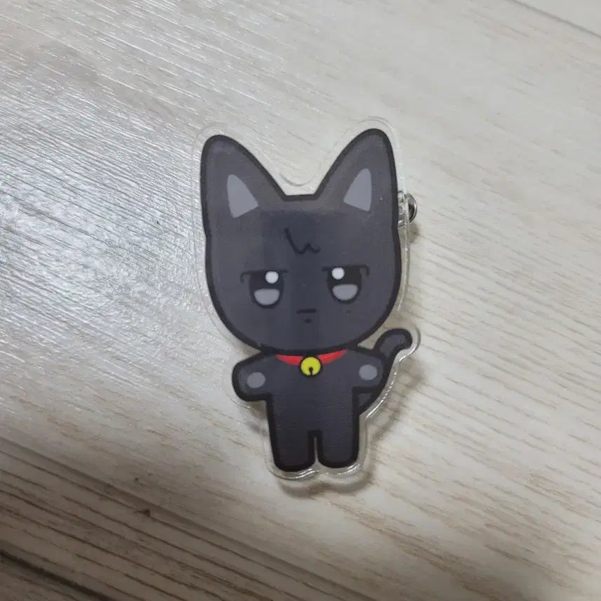 [SOLD OUT] 에이티즈 우요냥 뱃지