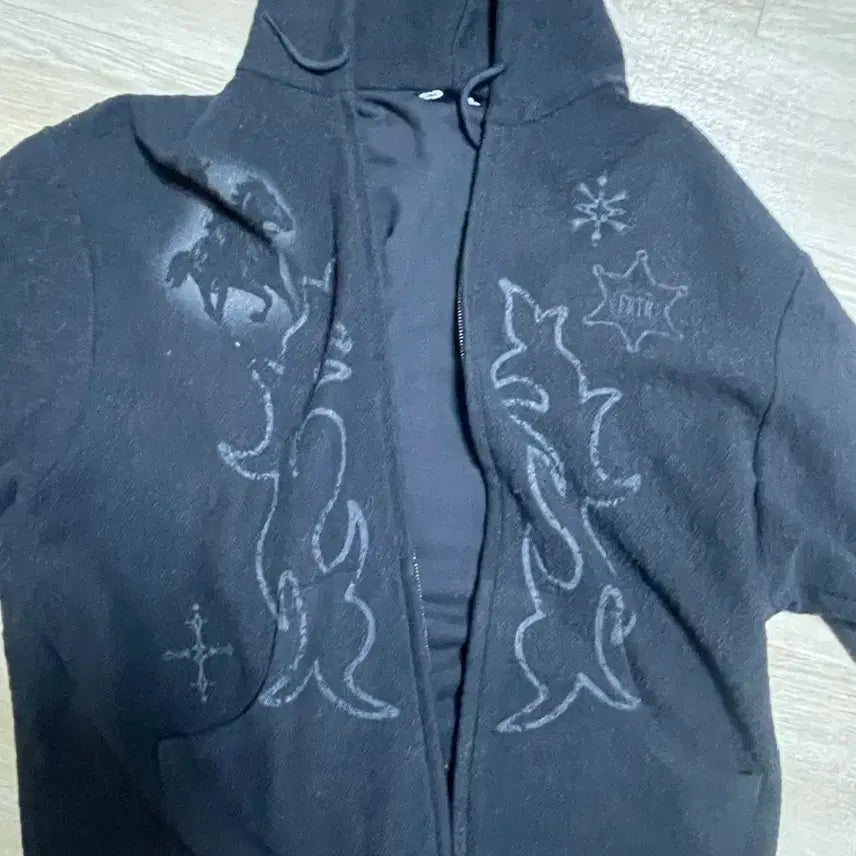 [BUNJANG] EARTHEART Rodeo Hoodie Zip-up / 이알티알 로데오 후드집업