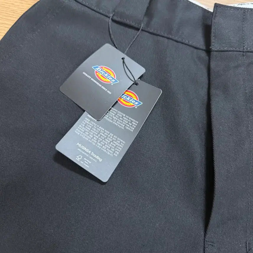 [SOLD OUT] (새상품) 디키즈 블랙 반바지 루즈핏 워크쇼츠 32