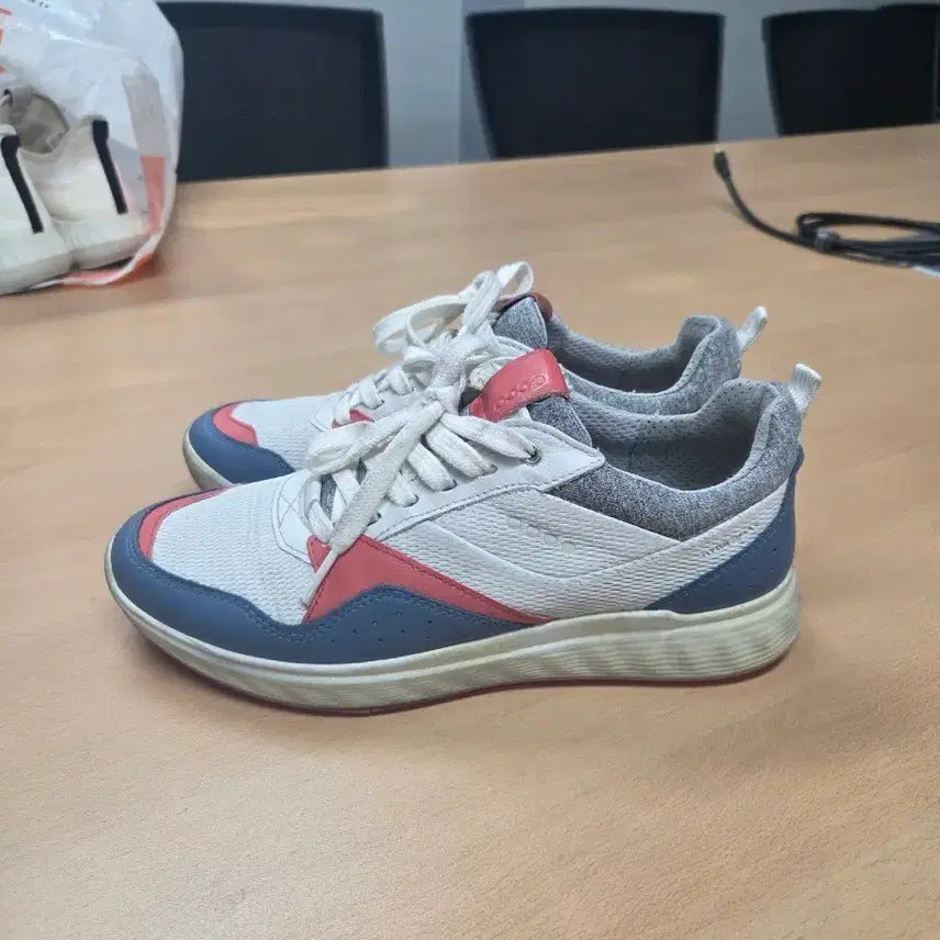 [BUNJANG] Ecco Spikeless Women&